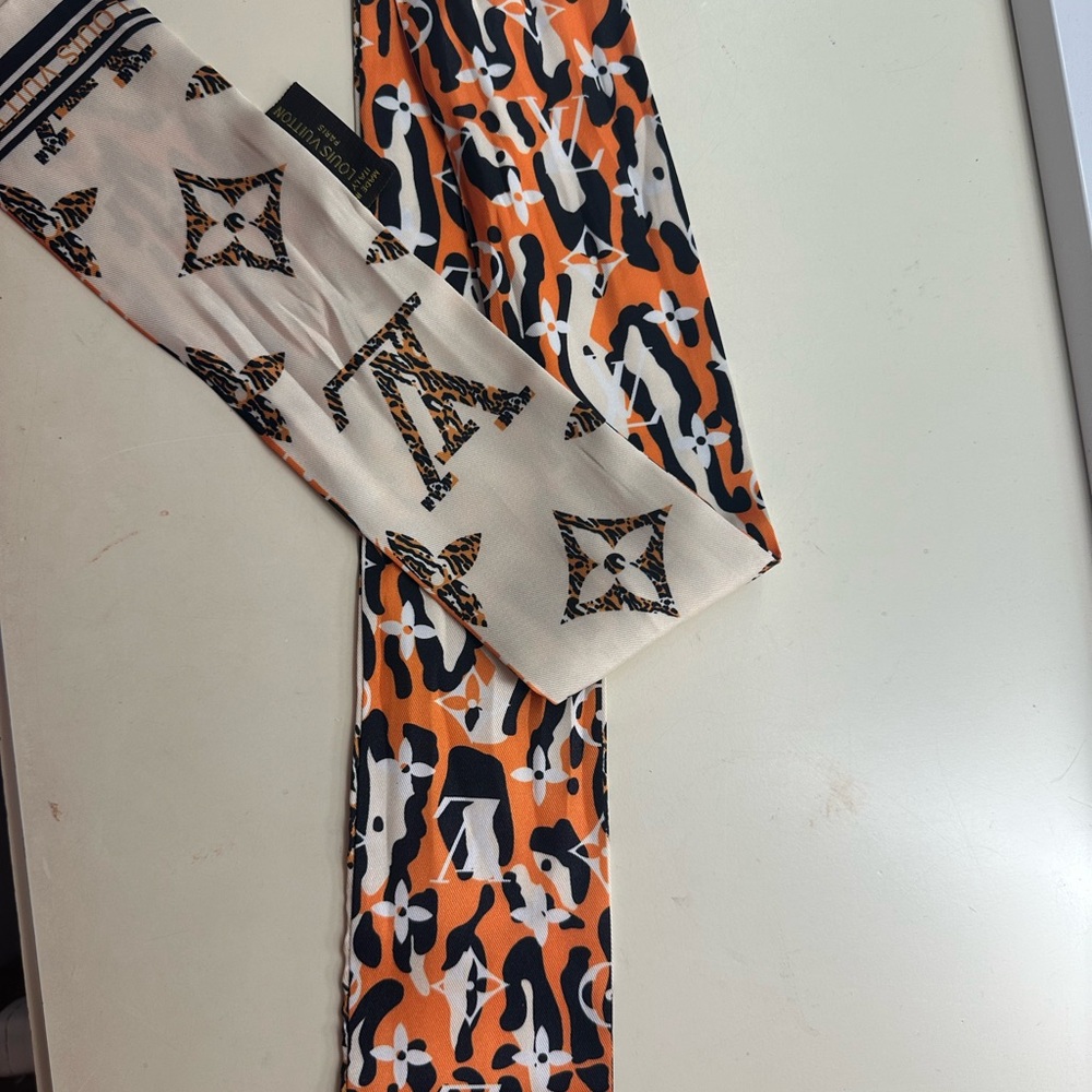 Louis Vuitton Orange and Cream Scarf